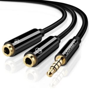 UGREEN 30620 3.5mm male to 2 Female Audio Cable (Black)