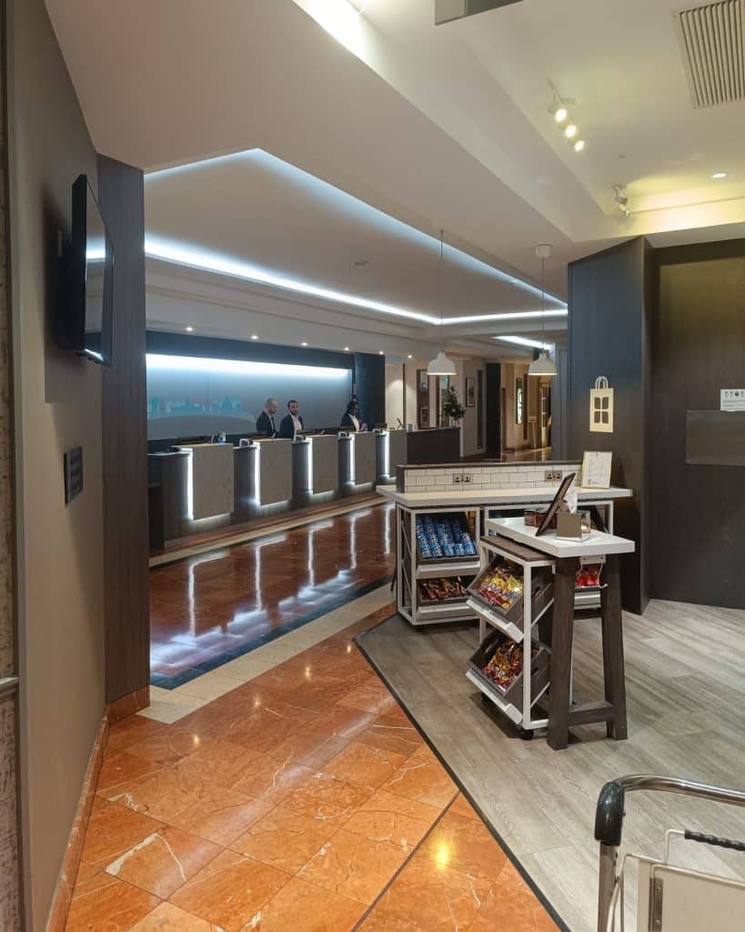 How Do I Choose the Right Vending Machine for My Business?