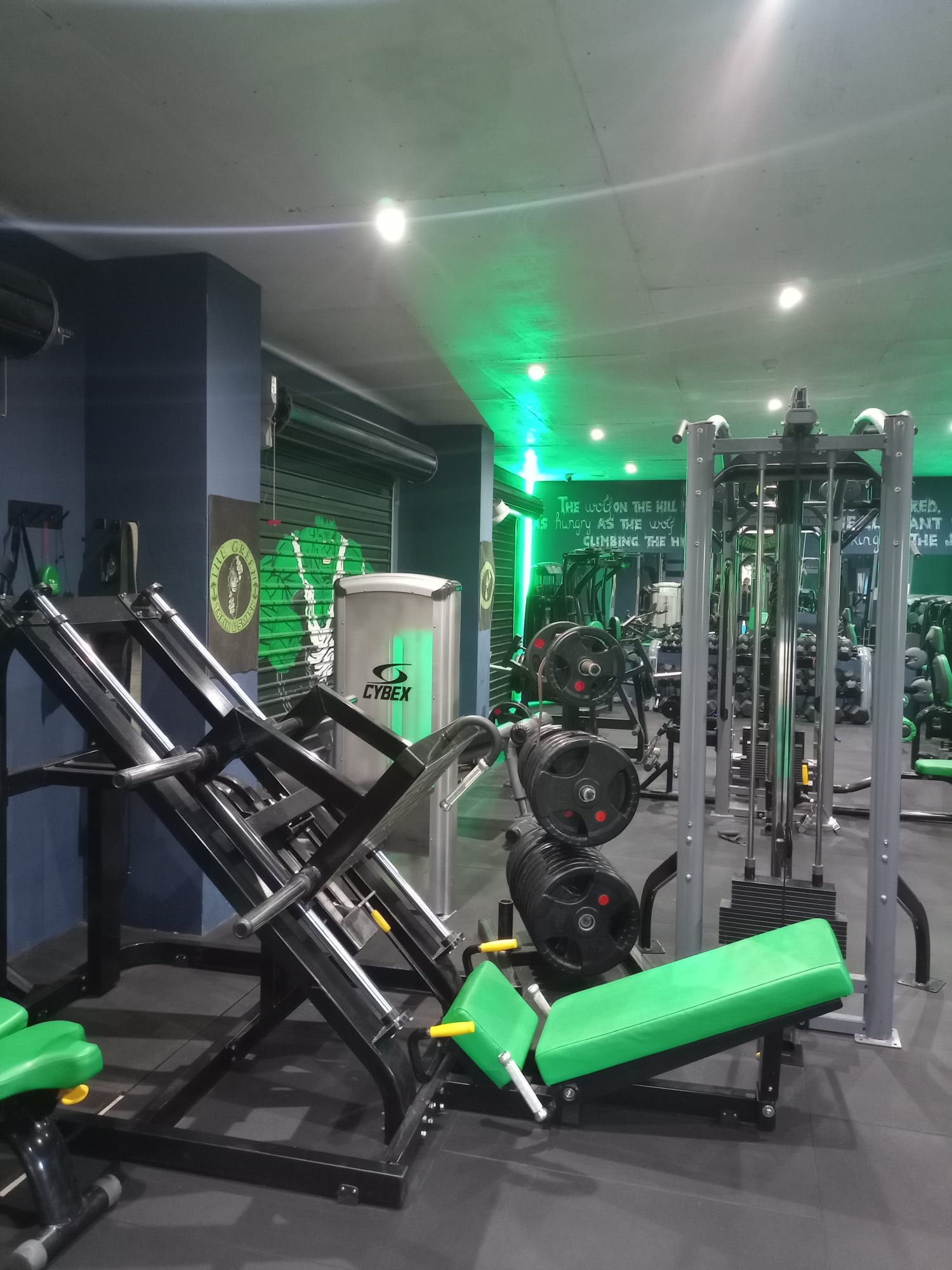 Are There Vending Solutions for Fitness Centers and Gyms?