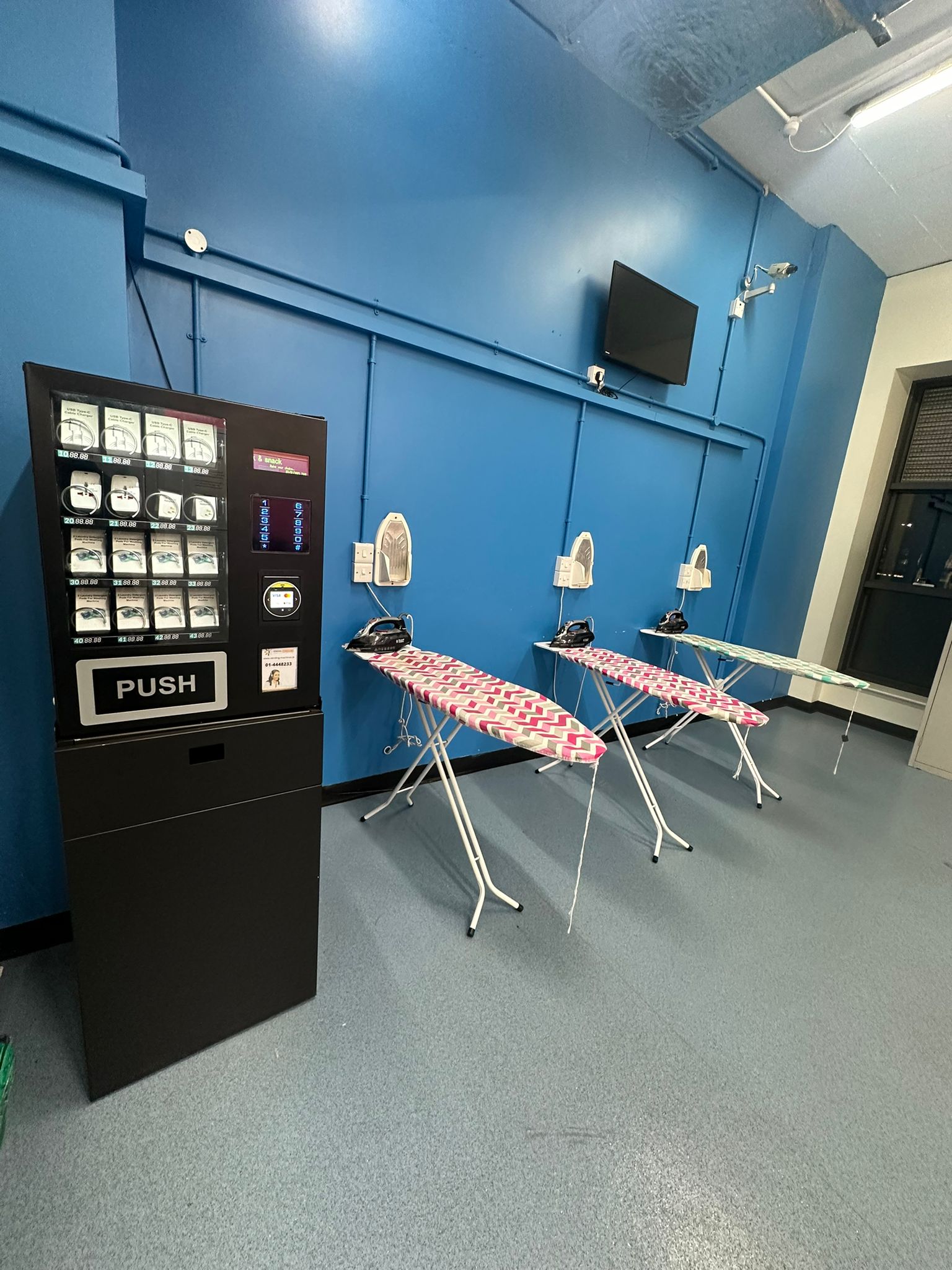 Are Multi-Product Machines More Efficient in Busy Locations