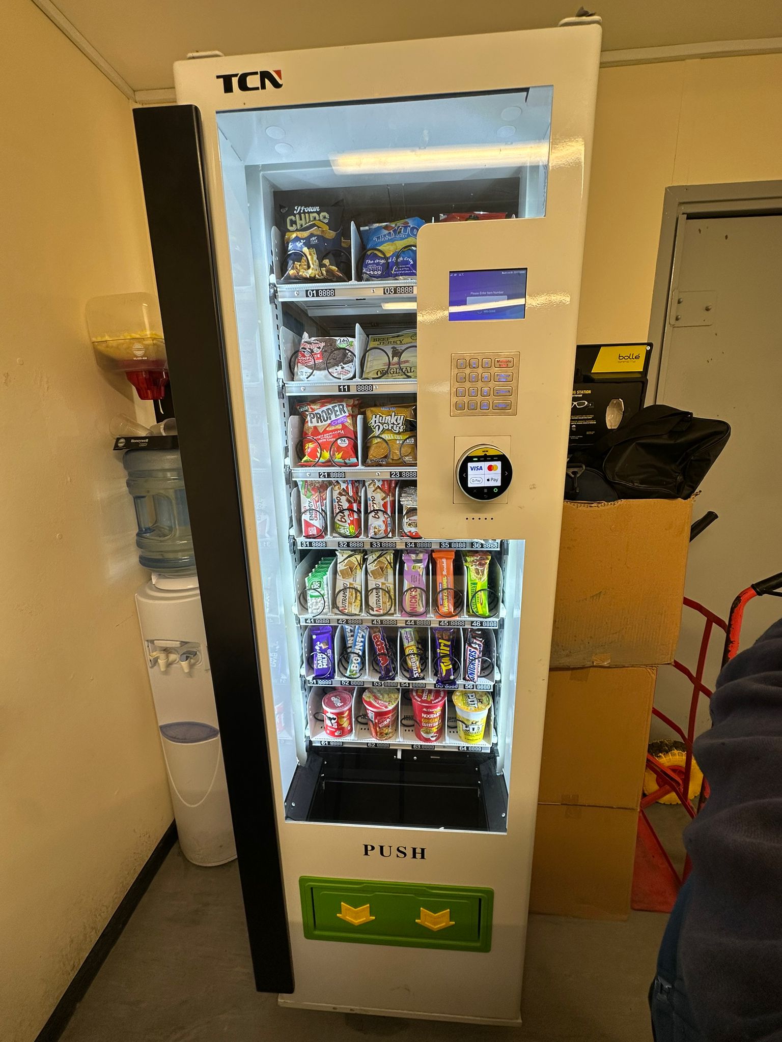 Can Vending Machines Offer Snack or Drink Subscription Boxes?