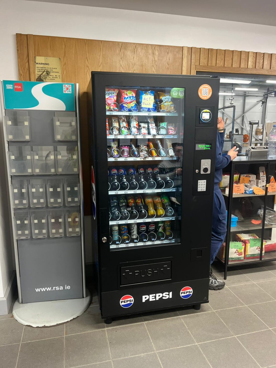How Can You Track Engagement on Touchscreen Vending Machines? - vending ...