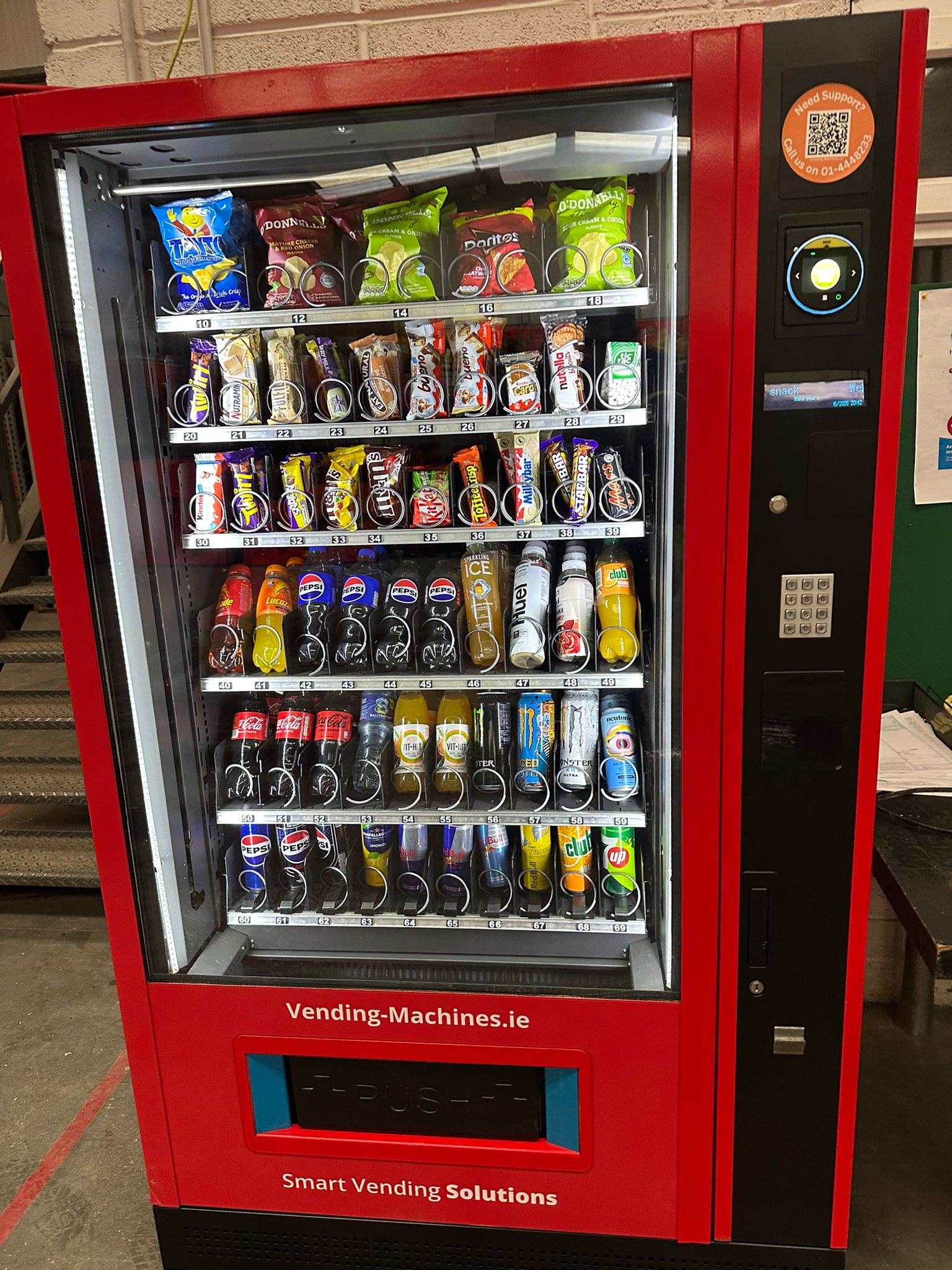 How Is AI Changing the Vending Machine Industry?